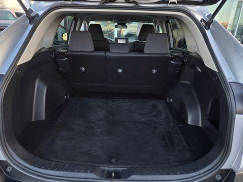 Used 2021 Toyota RAV4 XLE image 22