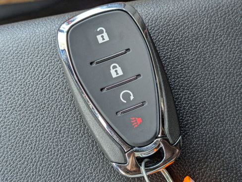 New 2025 Chevrolet TrailBlazer RS w/ Driver Confidence Package image 17