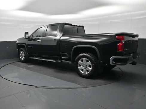 Used 2020 Chevrolet Silverado 2500 LTZ w/ LTZ Plus Package image 8