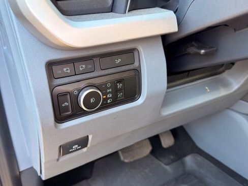 Used 2023 Ford F250 XLT w/ XLT Premium Package image 10