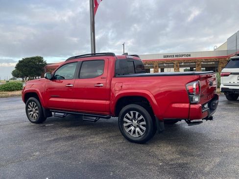 Certified 2023 Toyota Tacoma Limited AWD/4WD image 5
