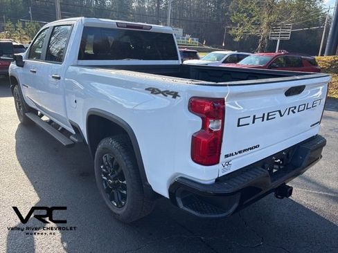 New 2026 Chevrolet Silverado 2500 Custom w/ Custom Convenience Package image 7