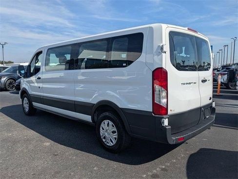 Used 2022 Ford Transit 350 XLT image 6