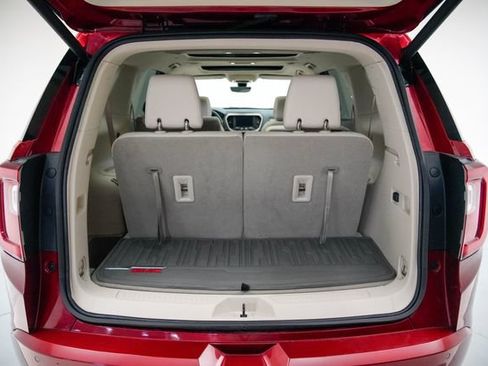 Used 2023 GMC Acadia Denali w/ Denali Technology Package AWD/4WD image 28