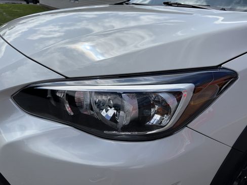 Used 2023 Subaru Crosstrek 2.0i AWD/4WD image 10