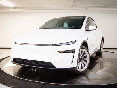 Used 2026 Tesla Model Y 2WD
