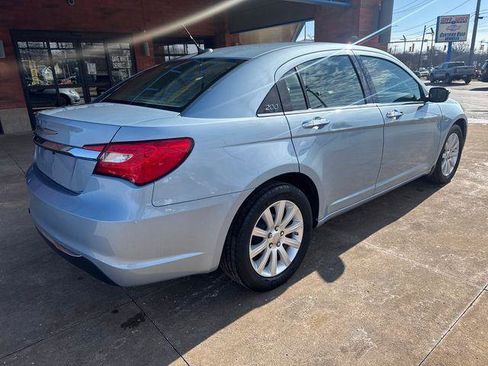 Used 2013 Chrysler 200 Limited image 8