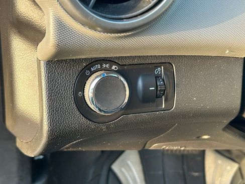 Used 2013 Chevrolet Sonic LT image 17