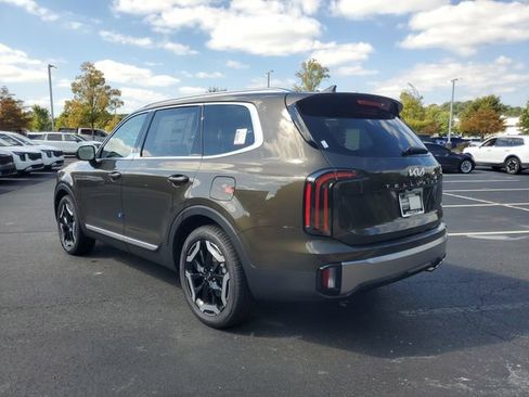 New 2025 Kia Telluride EX image 6