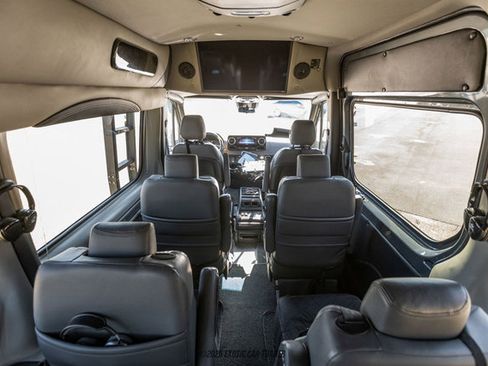 Used 2022 Mercedes-Benz Sprinter 3500 image 33