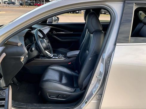 Used 2024 MAZDA CX-30 AWD 2.5 S w/ Premium Package image 8
