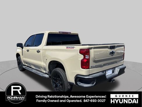Used 2022 Chevrolet Silverado 1500 Custom Trail Boss AWD/4WD image 6