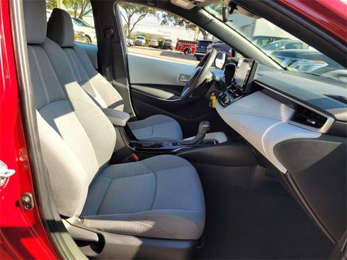 Used 2022 Toyota Corolla SE image 23