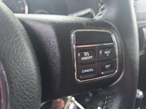 Used 2015 Jeep Wrangler Sport w/ Quick Order Package 24S AWD/4WD image 13