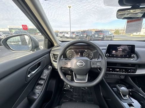 Used 2026 Nissan Rogue SV w/ Cold Weather Package AWD/4WD image 14