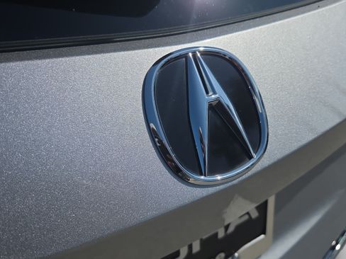 Used 2022 Acura MDX FWD w/ Technology Package image 35