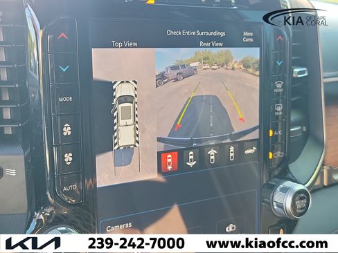 Used 2022 RAM 1500 Limited AWD/4WD image 29