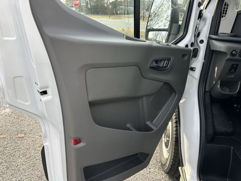 New 2025 Ford Transit 250 148 Medium Roof w/ Load Area Protection Package image 13