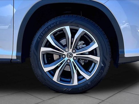 Used 2018 Lexus RX 350 FWD w/ Premium Package image 10