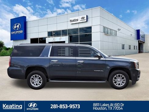 Used 2019 GMC Yukon XL SLT w/ Open Road Package RWD image 4