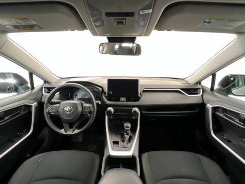 Used 2024 Toyota RAV4 LE image 10