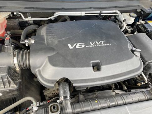 Used 2018 GMC Canyon SLT w/ Driver Alert Package AWD/4WD image 22