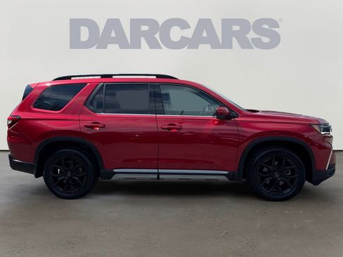 Used 2025 Honda Pilot Elite image 8