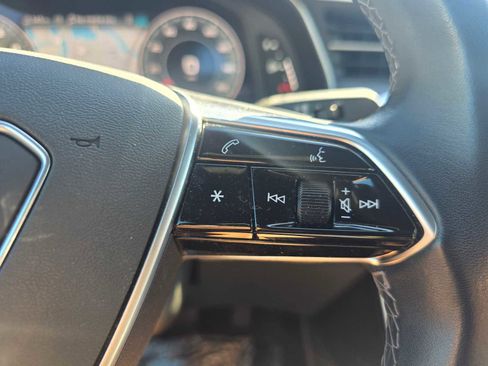 Used 2024 Audi A6 Premium Plus image 31