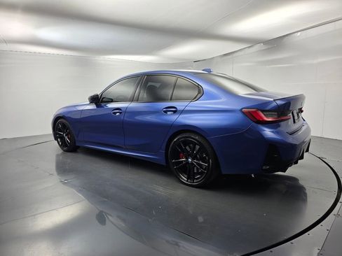 Used 2024 BMW 330i Sedan w/ M Sport Package RWD image 6