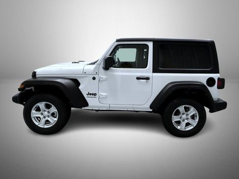 Used 2022 Jeep Wrangler Sport AWD/4WD image 8