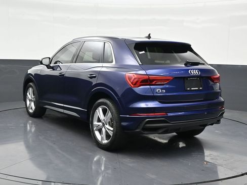 Used 2023 Audi Q3 2.0T Premium Plus w/ Premium Plus Package image 3