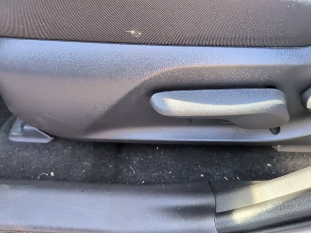 Certified 2025 Toyota RAV4 LE AWD/4WD image 15