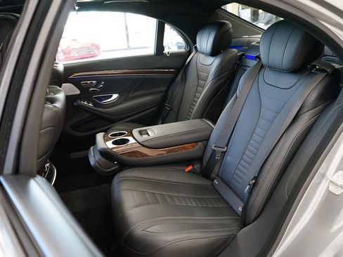 Used 2015 Mercedes-Benz S 550 4MATIC Sedan image 53