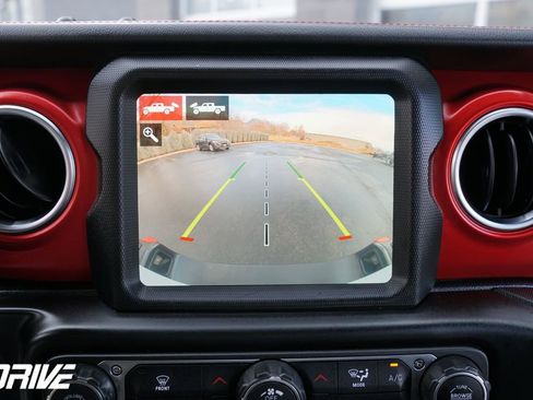 Used 2022 Jeep Gladiator Rubicon w/ Trailer Tow Package image 26