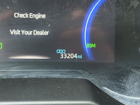 Certified 2023 Toyota RAV4 LE image 30