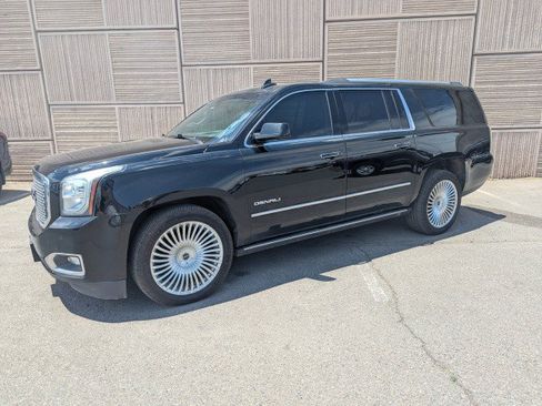 Used 2017 GMC Yukon XL Denali w/ Open Road Package AWD/4WD image 1