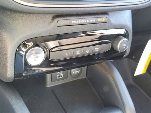 New 2025 Ford Escape SE image 42