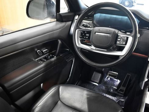 Used 2024 Land Rover Range Rover Long Wheelbase SE AWD/4WD image 20