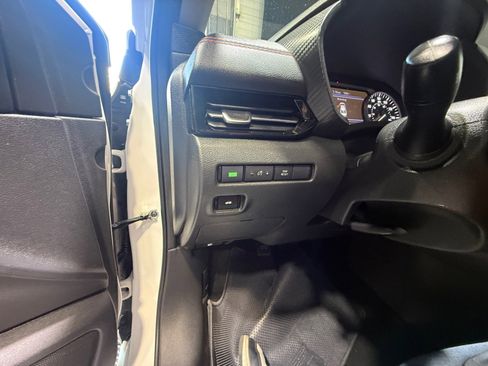 Used 2024 Nissan Sentra SR image 12