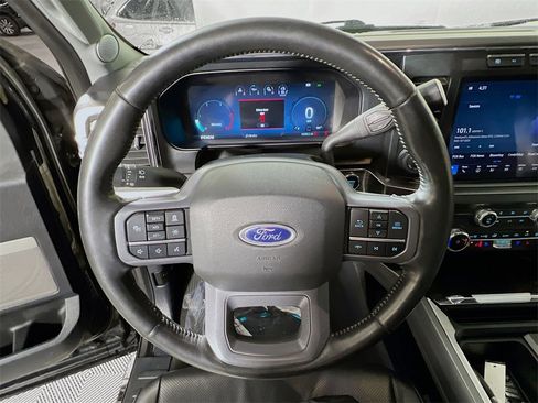 Used 2023 Ford F250 Lariat w/ Lariat Ultimate Package image 11