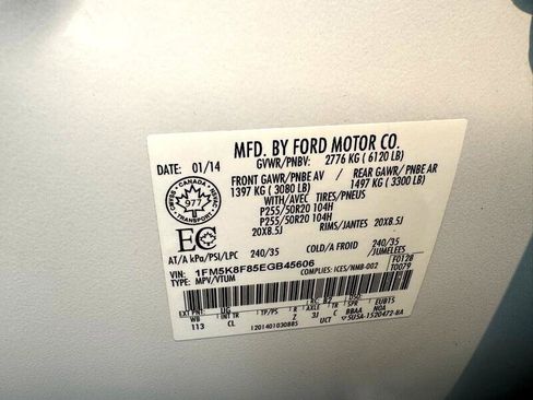 Used 2014 Ford Explorer Limited w/ Equipment Group 302A image 24