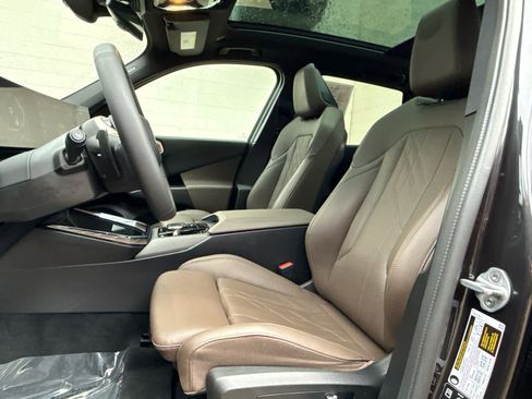 Certified 2025 BMW X3 xDrive30i w/ Premium Package image 10