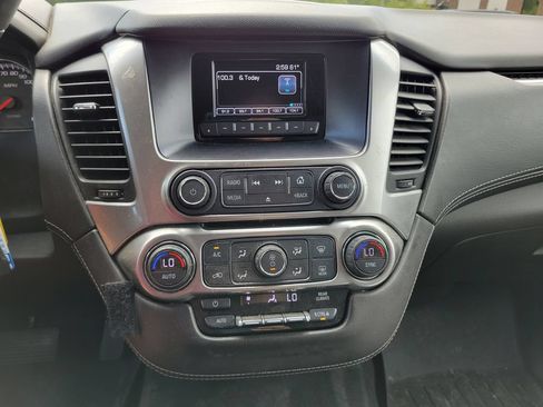 Used 2017 Chevrolet Tahoe 4WD w/ Remote Keyless Entry Package image 28