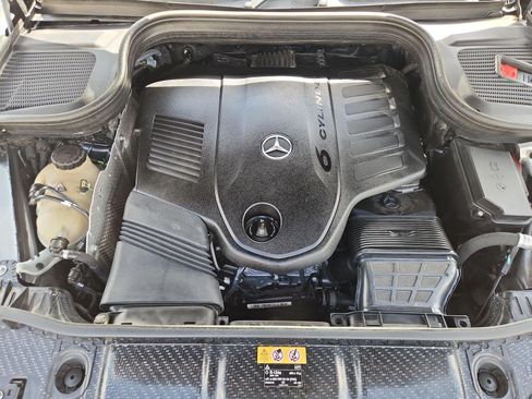 Used 2020 Mercedes-Benz GLS 450 4MATIC image 35