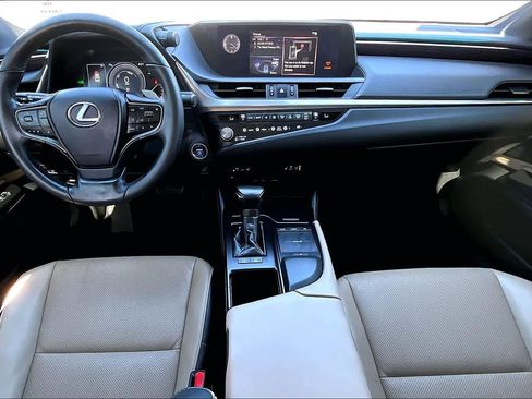 Used 2021 Lexus ES 300h w/ Premium Package FWD image 14