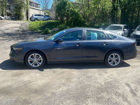 Used 2025 Honda Accord LX image 4