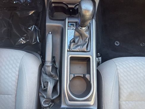 Used 2020 Toyota Tacoma SR5 image 21