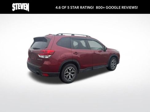 Used 2022 Subaru Forester Premium AWD/4WD image 6