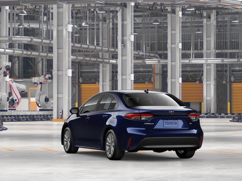 New 2026 Toyota Corolla LE w/ LE Premium Package FWD image 7