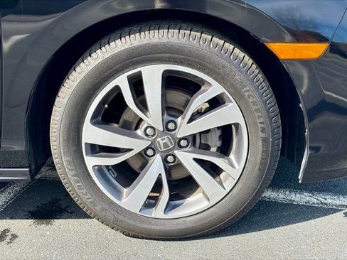 Used 2022 Honda Odyssey Touring image 32